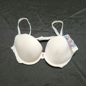 Fude white padded bra. Size 34D